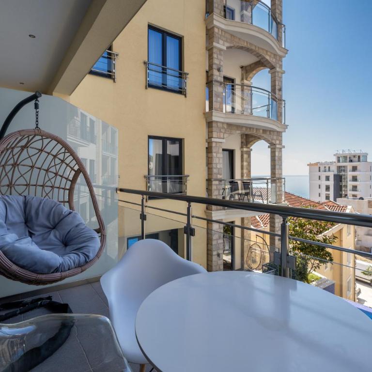 The Dream Getaway & Spa by DeVasco - One-Bedroom Apartment with Balcony and Sea View - 8