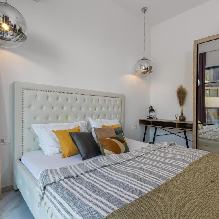 The Dream Getaway & Spa by DeVasco - One-Bedroom Apartment with Balcony and Sea View - 6
