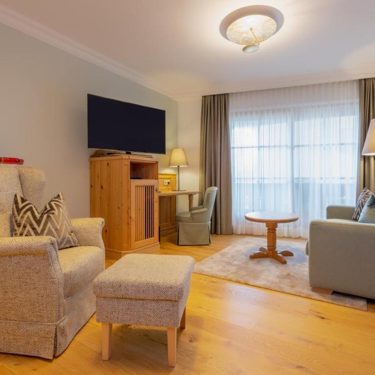 Wellnesshotel Eggerwirt - Suite mit 2 Schlafzimmern - 5