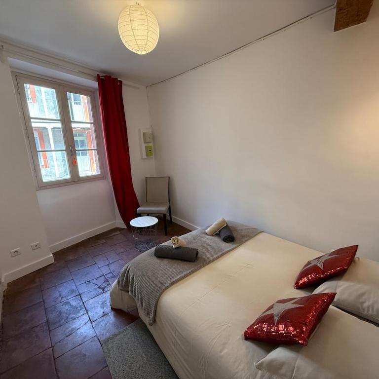 Appartement hyper-centre - Pont Neuf - St Cyprien - Apartamento de 1 dormitorio - 12