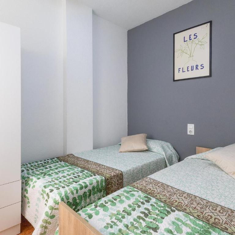 Gorgeous Apartment In Torrevieja - Apartamento de 2 dormitorios - 9