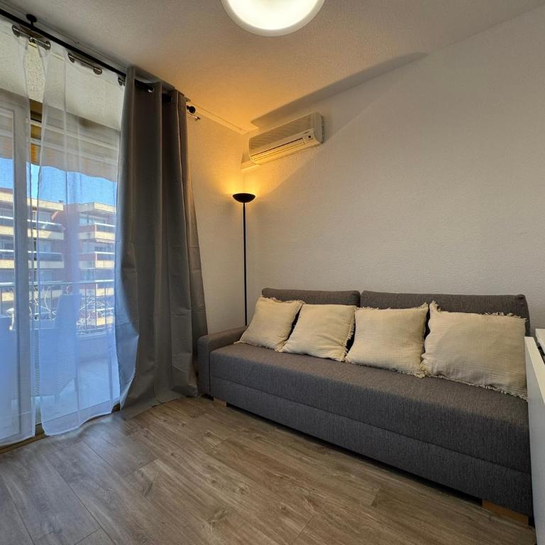 Estudio renovado en primera linea de mar - Apartamento de 1 dormitorio - 11