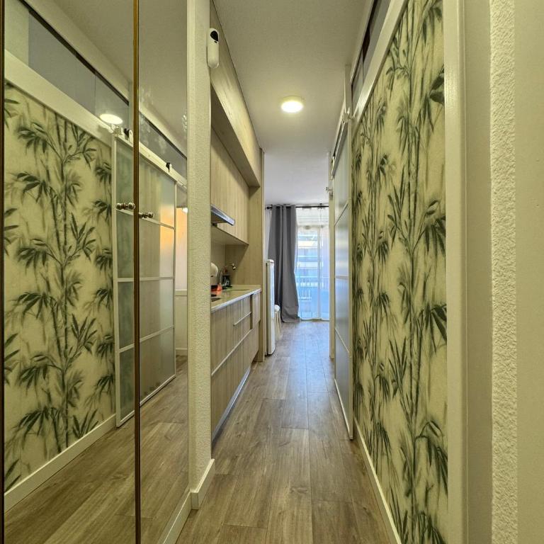 Estudio renovado en primera linea de mar - Apartamento de 1 dormitorio - 20