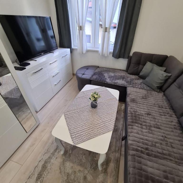 Angolo Elegante - Two-Bedroom Deluxe Apartment - 8