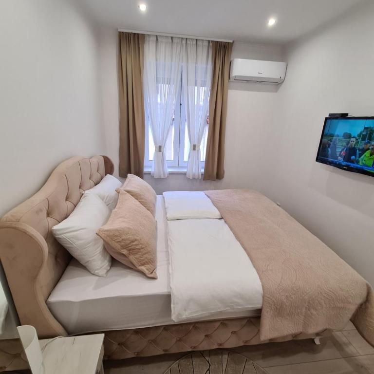 Angolo Elegante - Two-Bedroom Deluxe Apartment - 4