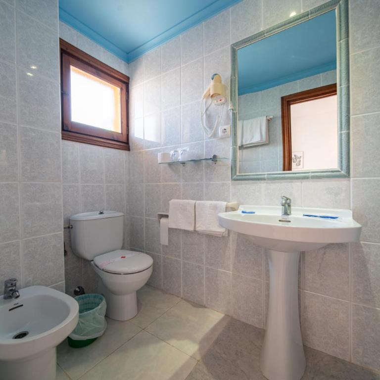 Hotel Buigues - Double or Twin Room - 2
