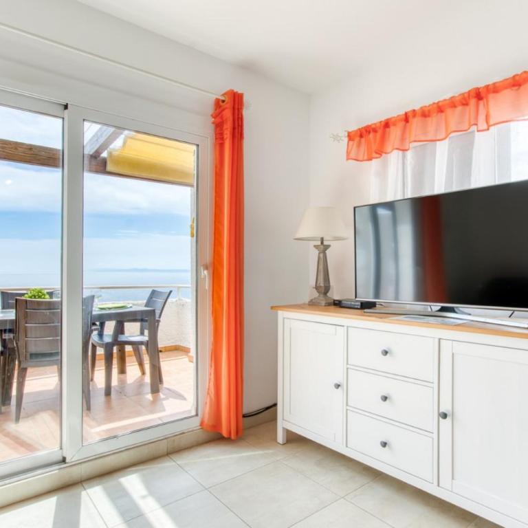 Villa Buraux III - Two-Bedroom House - 6