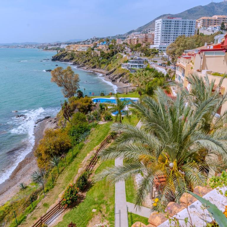 Torrequebrada beachfront apartment, Costa del Sol - Two-Bedroom Deluxe Apartment with Ocean View - 30
