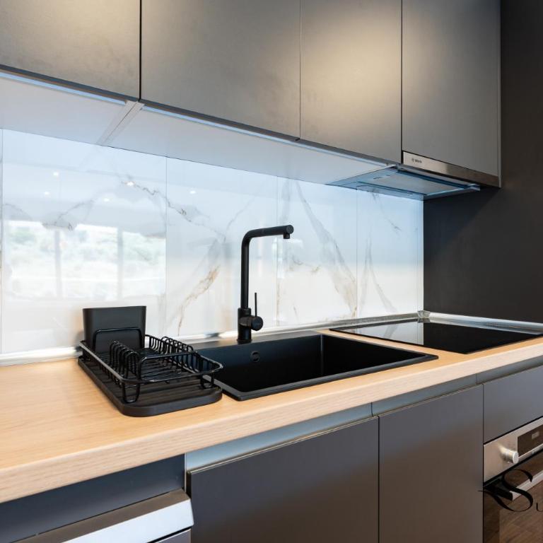 Luxury 2 Bedroom Apartment, Pools, Sauna, Gym & More - Apartamento Deluxe de 2 dormitorios con vistas al jardín - 38
