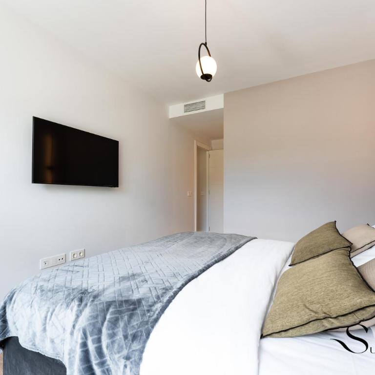 Luxury 2 Bedroom Apartment, Pools, Sauna, Gym & More - Apartamento Deluxe de 2 dormitorios con vistas al jardín - 26