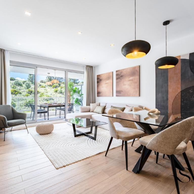 Luxury 2 Bedroom Apartment, Pools, Sauna, Gym & More - Apartamento Deluxe de 2 dormitorios con vistas al jardín - 9