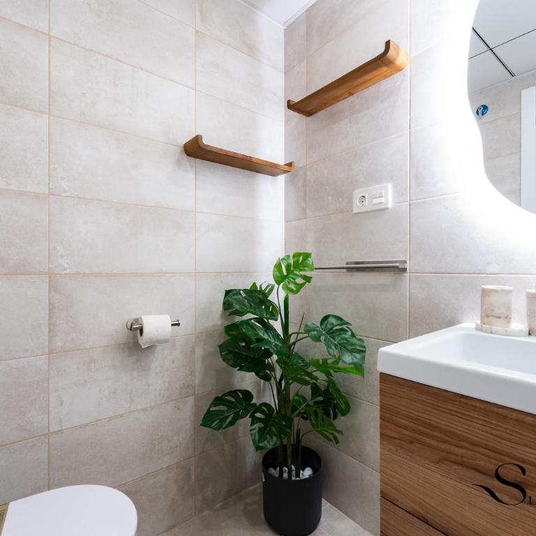 Luxury 2 Bedroom Apartment, Pools, Sauna, Gym & More - Apartamento Deluxe de 2 dormitorios con vistas al jardín - 68