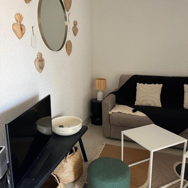 Au cœur de ste Max, la Terracota 4 pers avec parking - One-Bedroom Apartment - 14