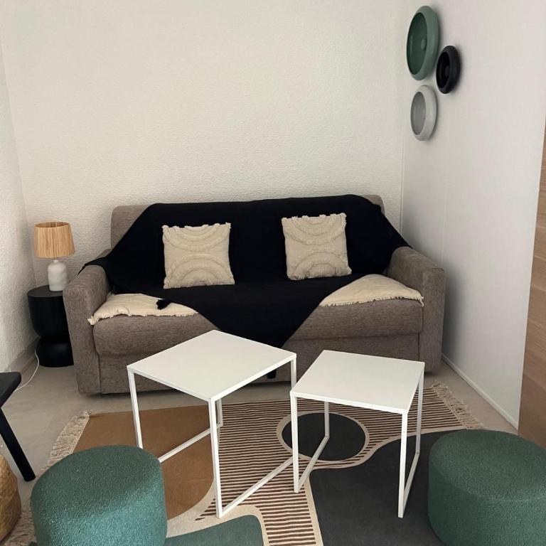 Au cœur de ste Max, la Terracota 4 pers avec parking - One-Bedroom Apartment - 13