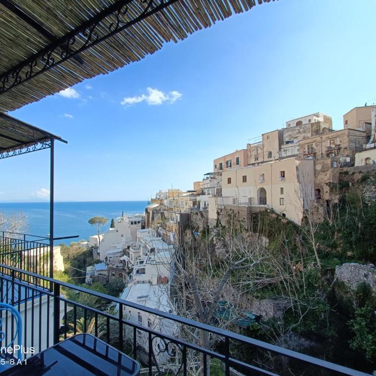 Regina Margherita - Appartamento con 2 Camere da Letto, Balcone e Vista mare - 6