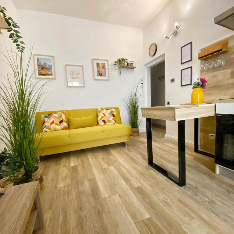 Anguille Home Delightful Suite in Fiumicino - Appartamento con 1 Camera da Letto - 1