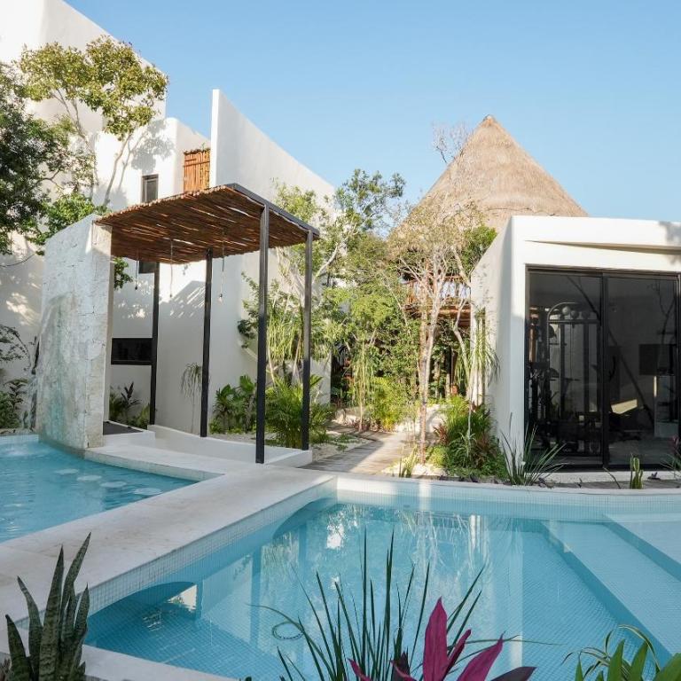 Ocean Breeze Villa - A few steps from the beach! - Villa con piscina privada - 50