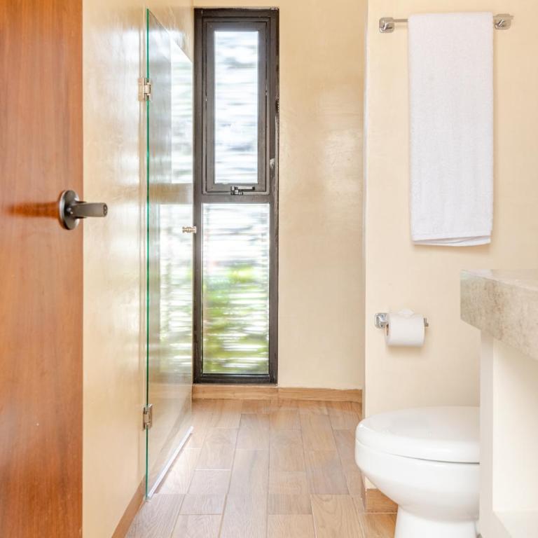 Ocean Breeze Villa - A few steps from the beach! - Villa con piscina privada - 19