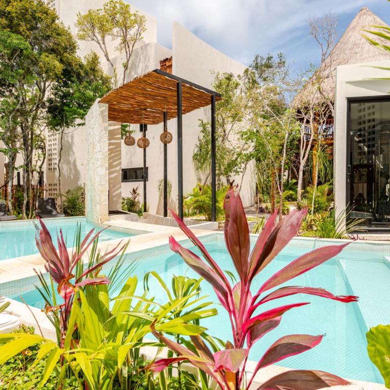 Ocean Breeze Villa - A few steps from the beach! - Villa con piscina privada - 4