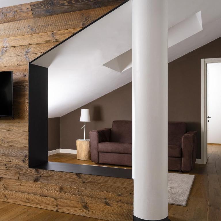 Montana Lodge & Spa, by R Collection Hotels - Suite - 8