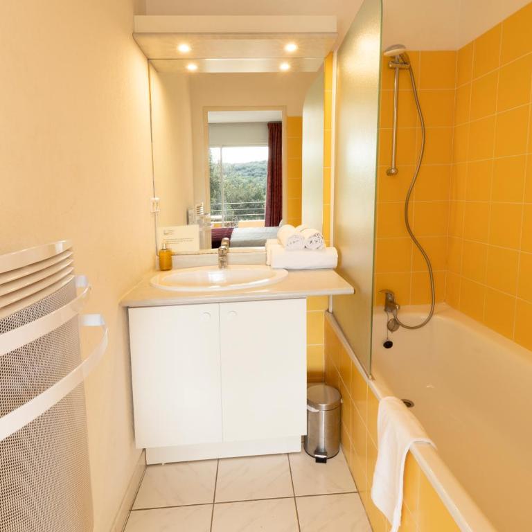 Résidence Du Golf - Studio 82 ft² - 12