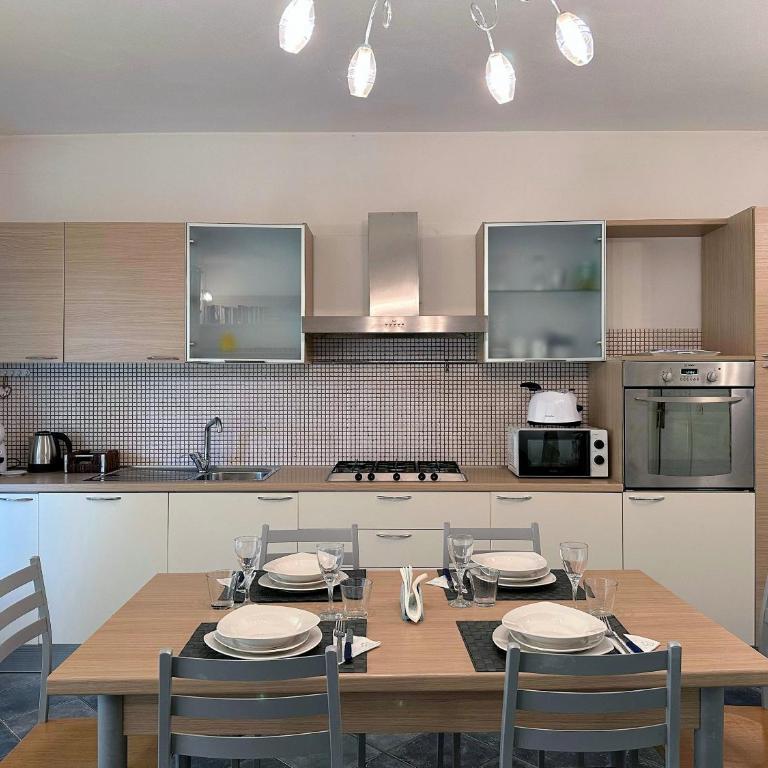 Spiaggia a 5 Minuti, Giardino e Vista Mare - Due Splendide Villette Indipendenti - Casa con 2 Camere da Letto - 20