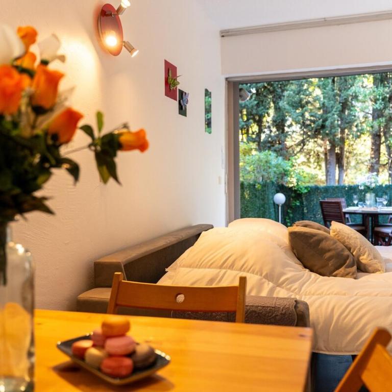 Studio avec jardinet dans résidence avec piscine - Two-Bedroom Apartment - 17