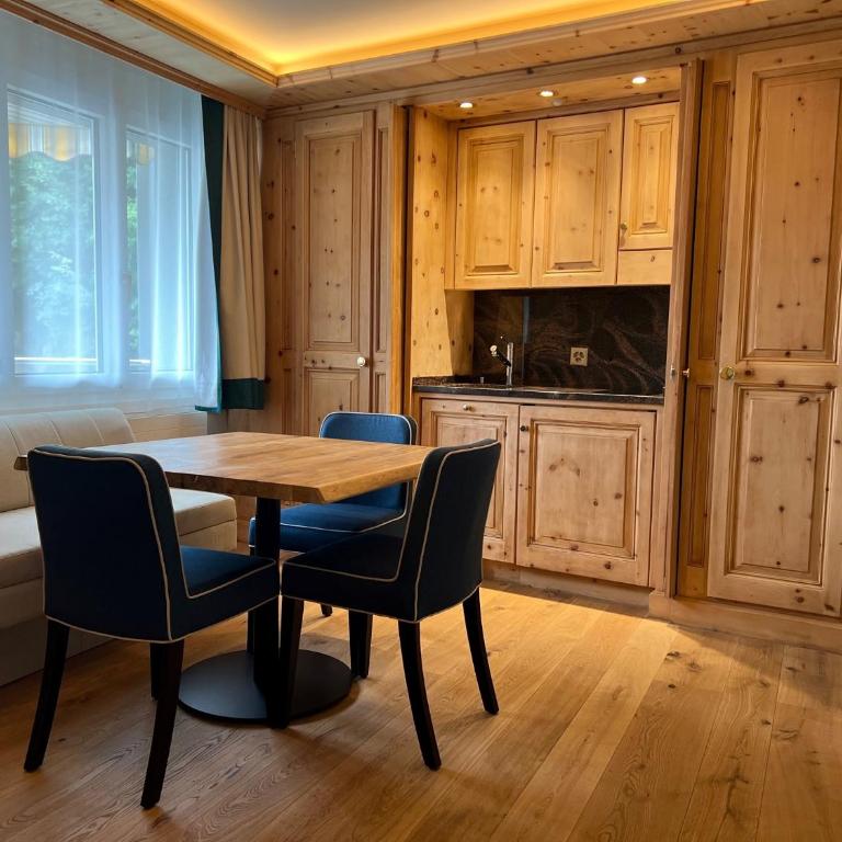 Hotel Seehof Davos - Familiensuite - 4