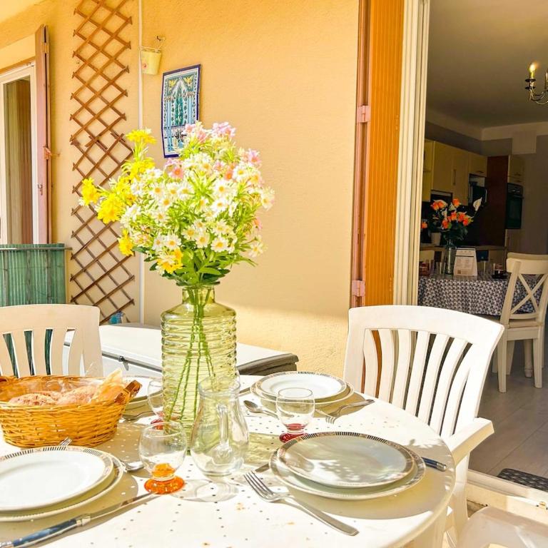 T2 sur le port de Sanary avec garage - Apartment mit 1 Schlafzimmer - 11