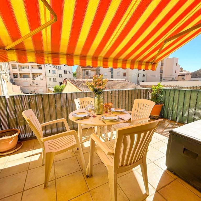 T2 sur le port de Sanary avec garage - Apartment mit 1 Schlafzimmer - 18