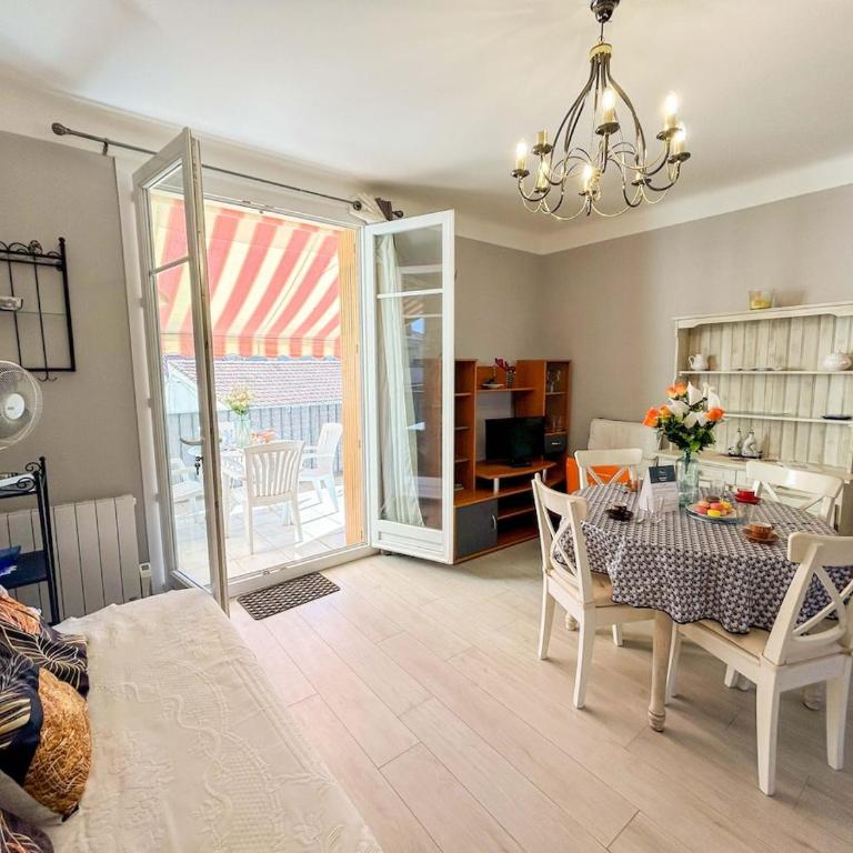 T2 sur le port de Sanary avec garage - Apartment mit 1 Schlafzimmer - 24
