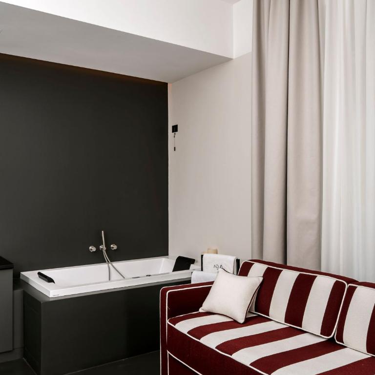 Adaram Suites - Suite Queen con Vasca Idromassaggio - 9