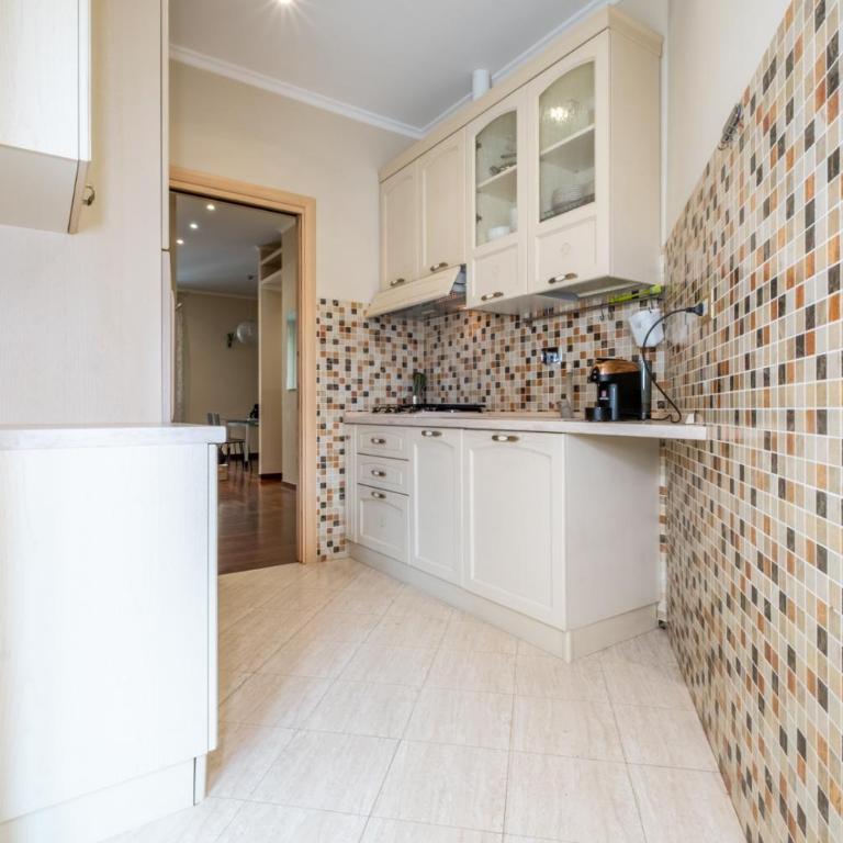 Trevi Fountain big apartment - Appartamento con 3 Camere da Letto - 28