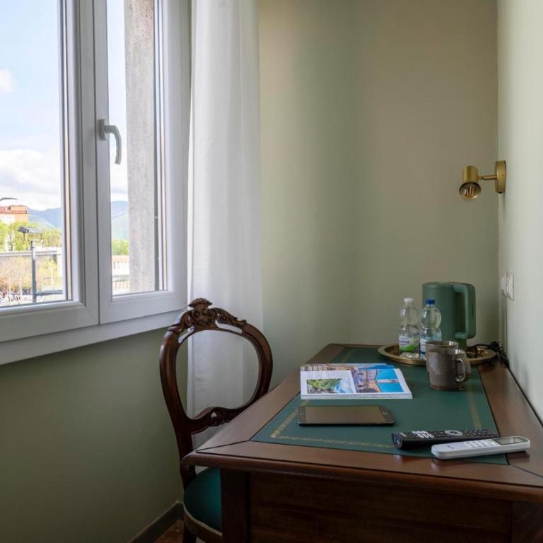 Dimore Morelli Brescia - Camera Matrimoniale con Bagno Privato - 17