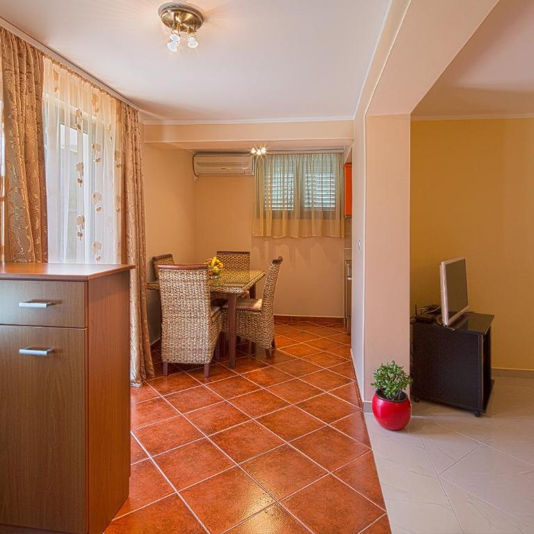 Apartments Mika - Komfor Studio - 2