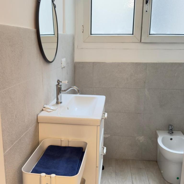 Cinque Lampadi Acquario - Appartamento con 2 Camere da Letto - 21