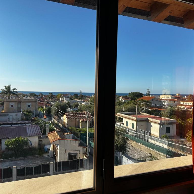 La Casetta di Gloria - Two-Bedroom Apartment with Balcony - 12