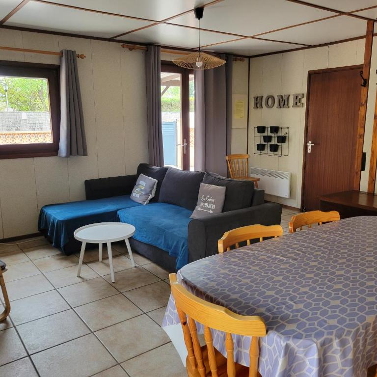 Villa d'angle spacieuse climatisée étage, clôturée dans domaine PORTES DU SOLEIL, 3 chambres, 7 couchages, wifi, accès payant aux piscines, 400m de la mer de portiragnes plage,LRPDSR6 - Casa de 3 dormitorios - 4