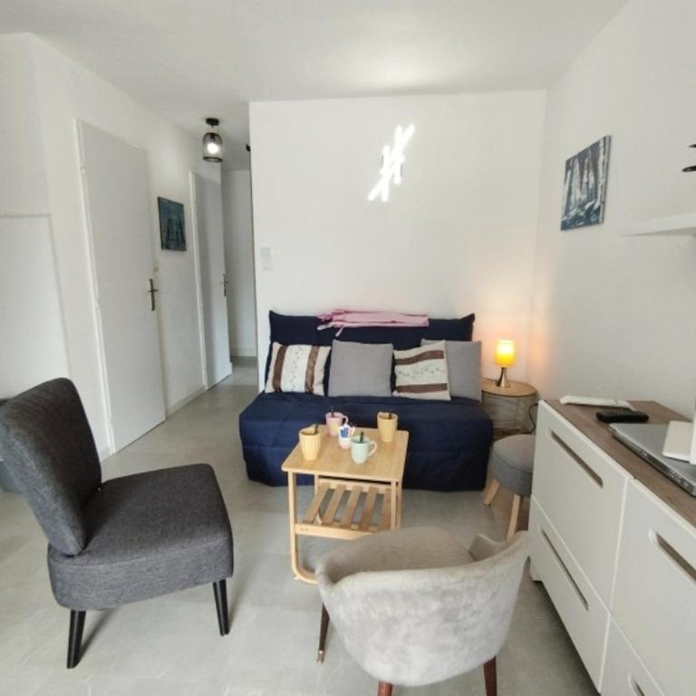 Appartement T3 pour 4 pers, près de la plage, parking privé - FR-1-795-61 - Appartement - 3