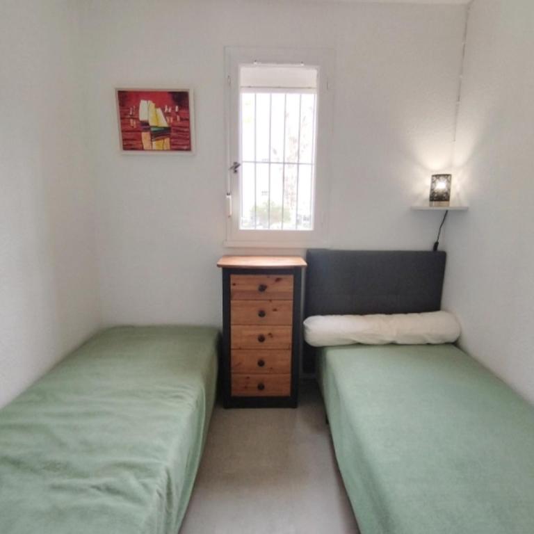 Appartement T3 pour 4 pers, près de la plage, parking privé - FR-1-795-61 - Appartement - 11