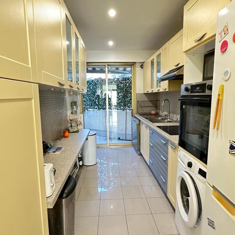 Paradou on the beach, amazing view, 3 beds - Appartement 2 Chambres - 16