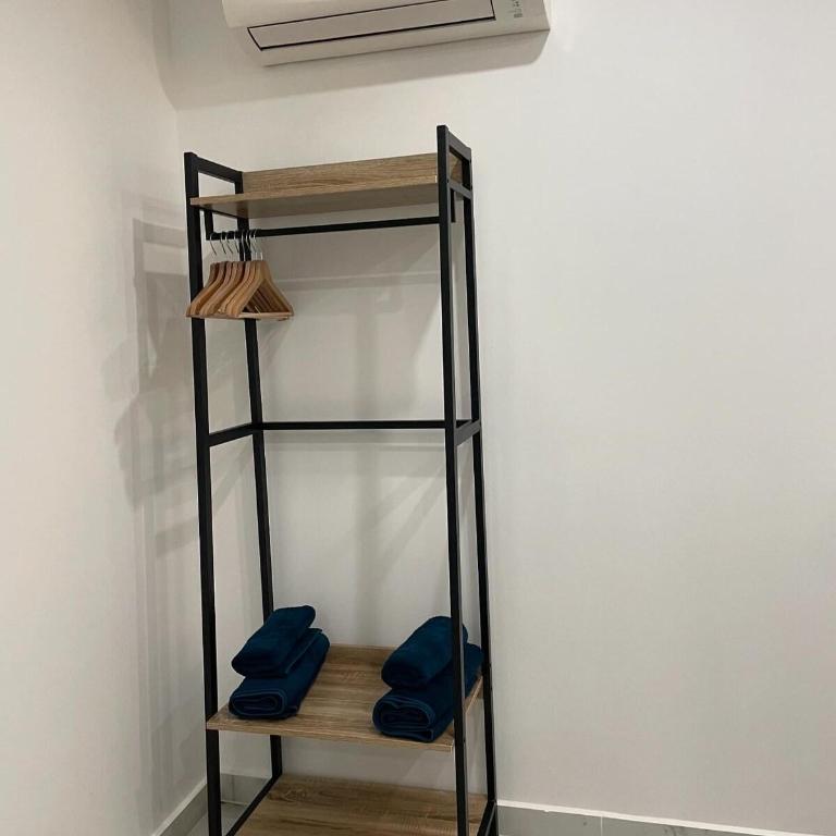 Appartement T2 proche de la gare - One-Bedroom Apartment - 9