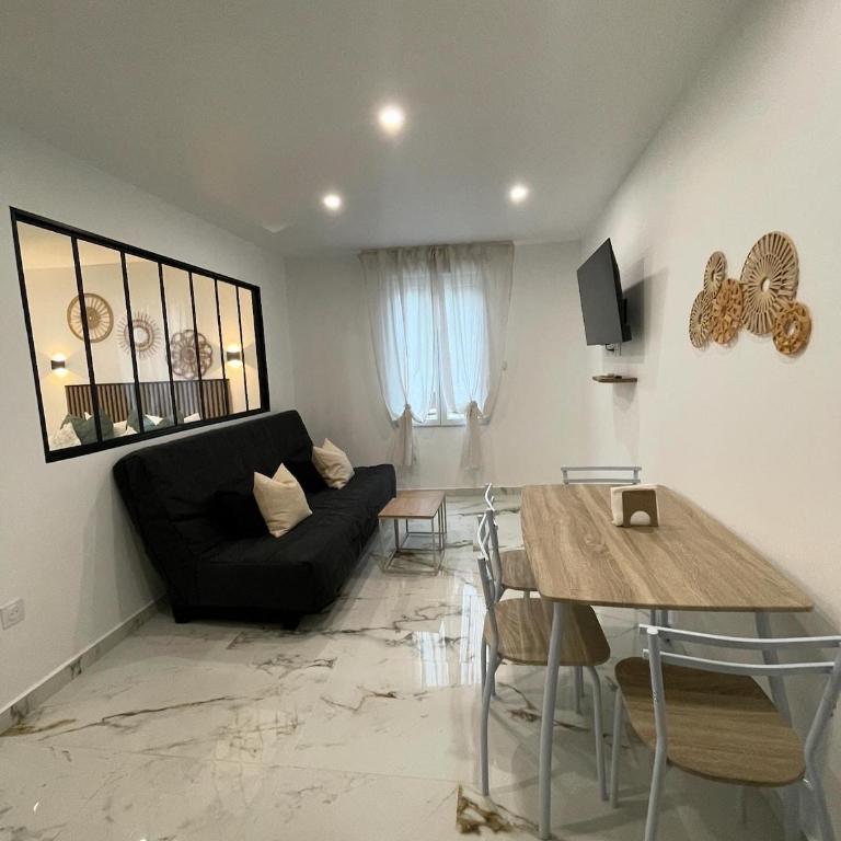 Appartement T2 proche de la gare - One-Bedroom Apartment - 11