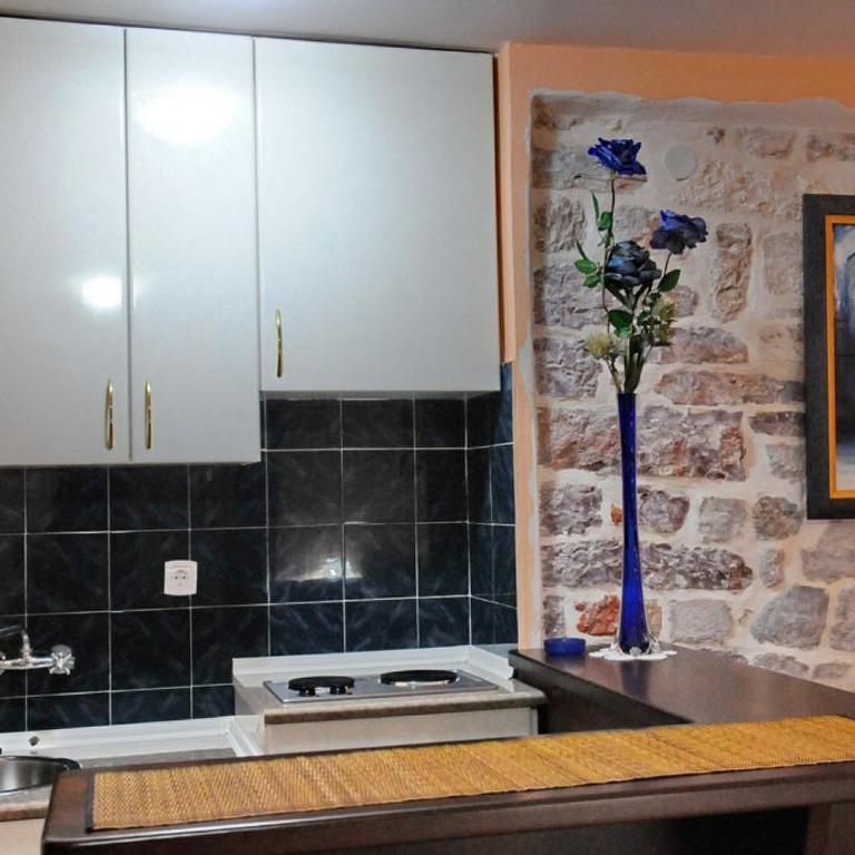 Apartments Kotor Old Town - Deluxe Double Room - 15