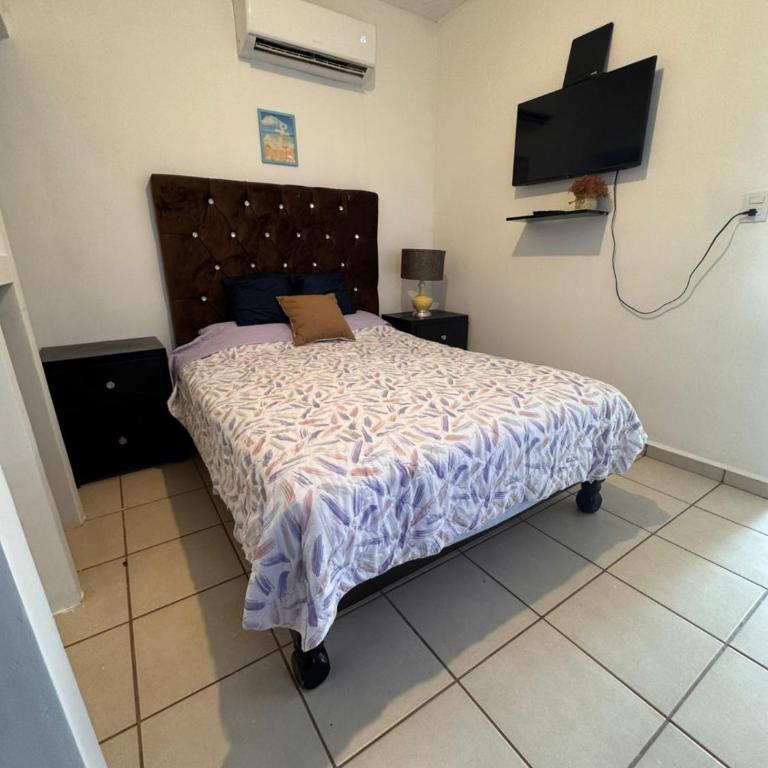 Privada San Fernando - One-Bedroom House - 16