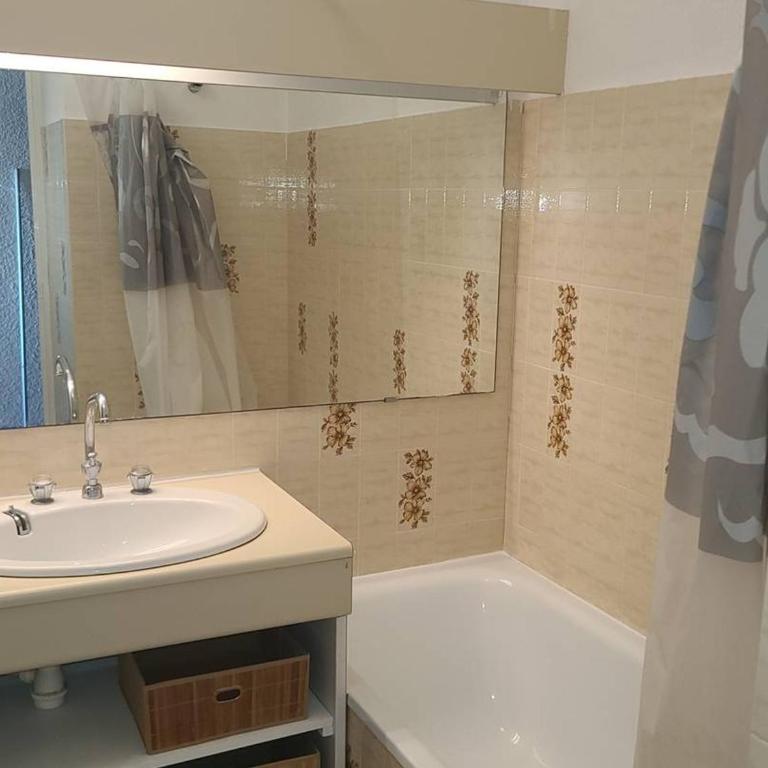Studio cabine avec terrasse et parking à Palavas - Studio - 6
