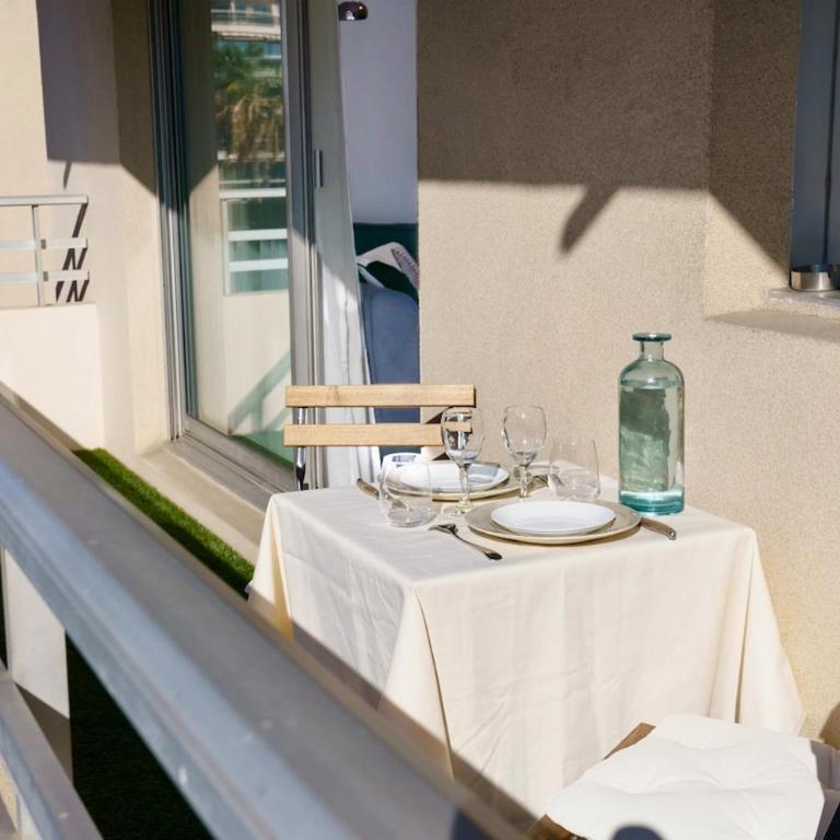 100m Plage Antibes - Juan Appartement Stella Cœur - Appartement 1 Chambre - 35