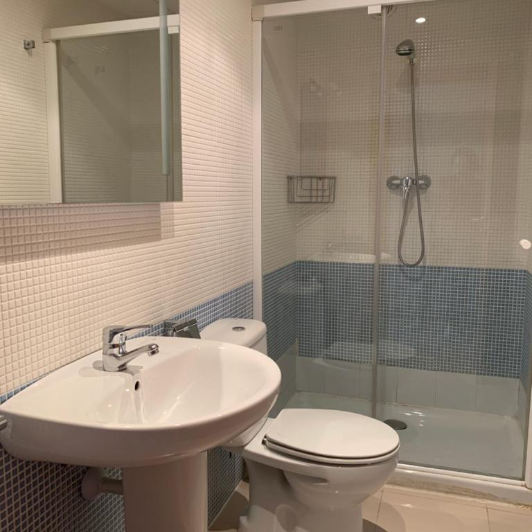 Bonito apartamento con vistas al mar en Salou - Apartamento de 2 dormitorios - 21