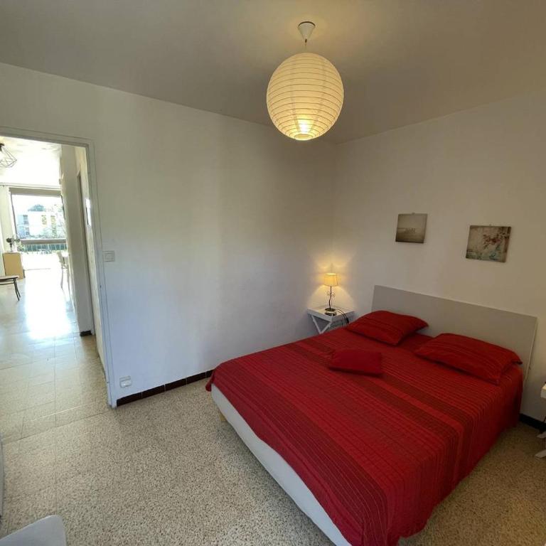 Appartement T3 spacieux, 6 couchages à Saint-Cyprien Plage, proche port et commerces, parking sécurisé - FR-1-106-38 - Apartment - 16