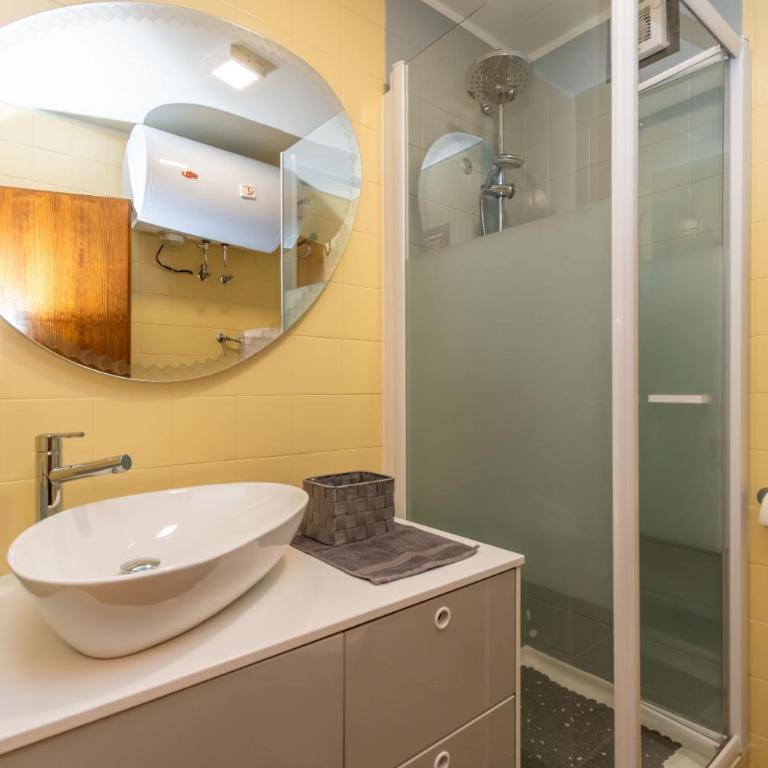 Chalet Baranci - Apartamento con vistas y balcón - 14